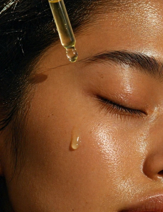 The Ultimate Guide to the Best Organic Facial Oils for Radiant Skin