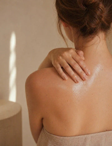 How to Use Jojoba Oil for Radiant Skin and Hair